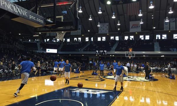 Bulldogs “Stay Positive,” rout Pirates