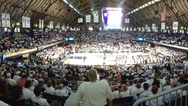 Darrun Hilliard, No. 6 Villanova edge No. 18 Butler