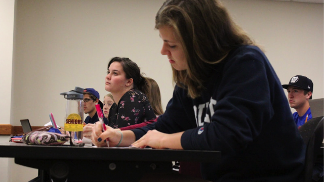 Students prepare for another advising season