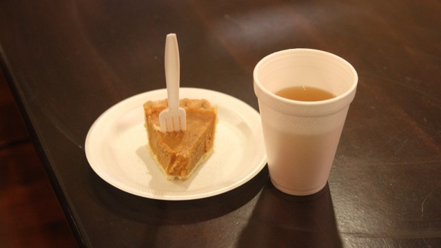 Kappa Kappa Gamma fundraises for Reading is Fundamental