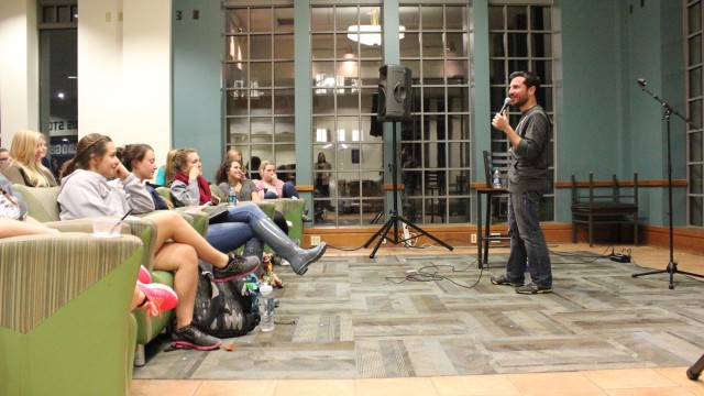 Comedian Aaron Kominos-Smith cracks jokes for Coffee House