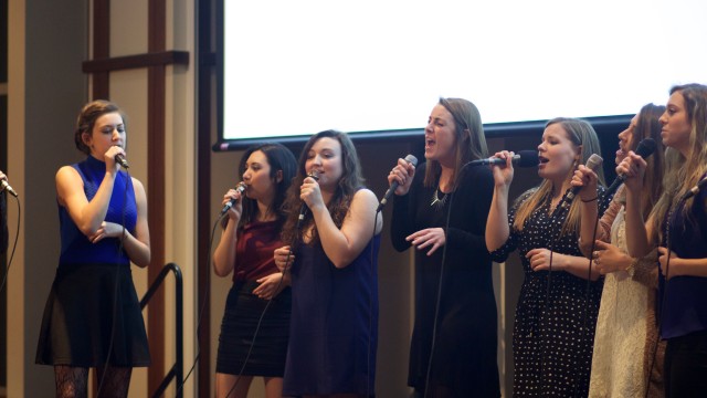 A capella groups sing for UNICEF