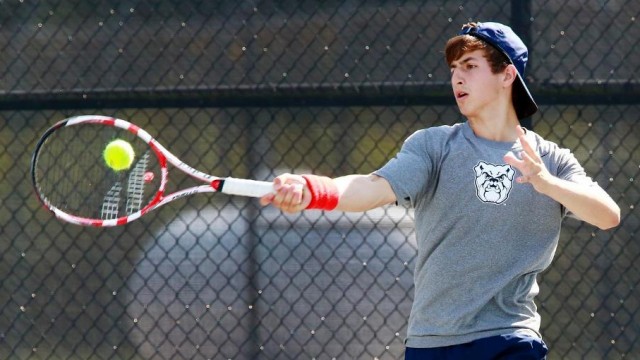 Bulldogs drop Muncie match to Cardinals