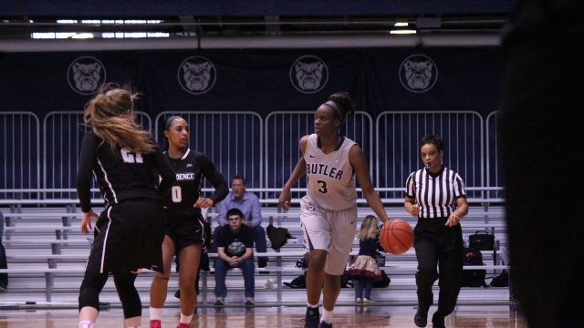 Women’s basketball leans on youth for upcoming season