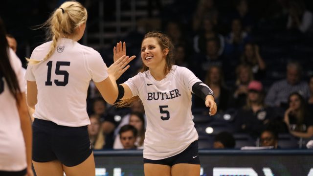 Bulldogs sweep Hoyas at Hinkle