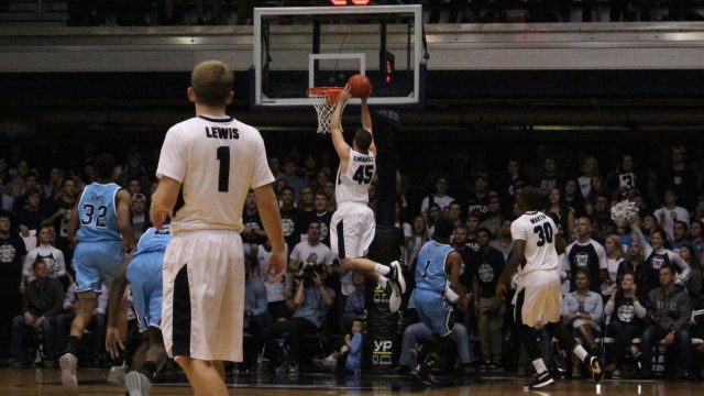 Men’s basketball works to find footing as season begins