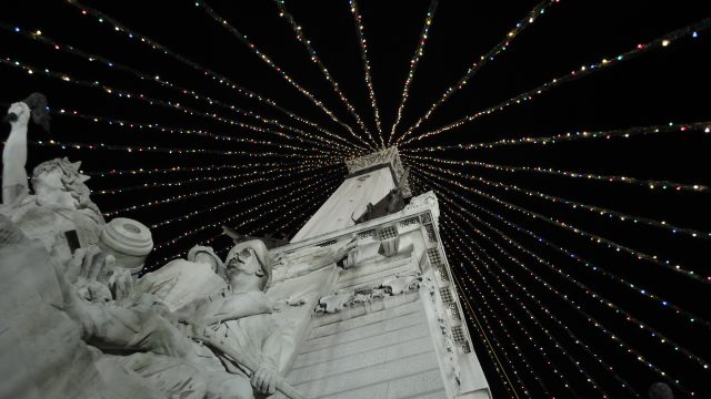 Five places for students to visit in Indy to celebrate the holidays