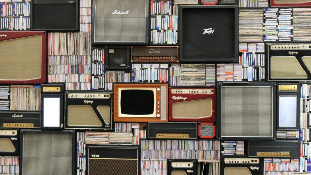 The truths and falsehoods of TV college life