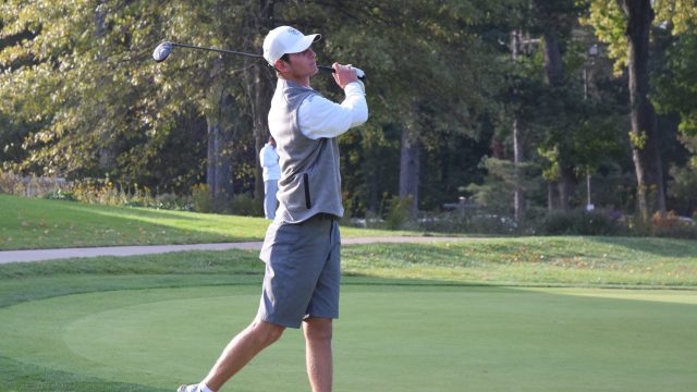 Butler golfer Logan Sabins chips with a chip on his shoulder