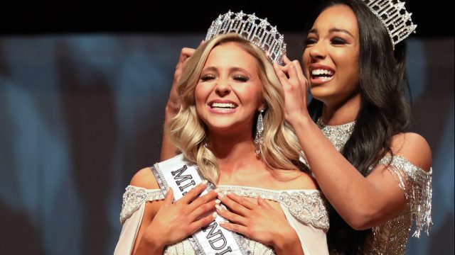 Butler’s Tate Fritchley receives a crown fit for a Dawg