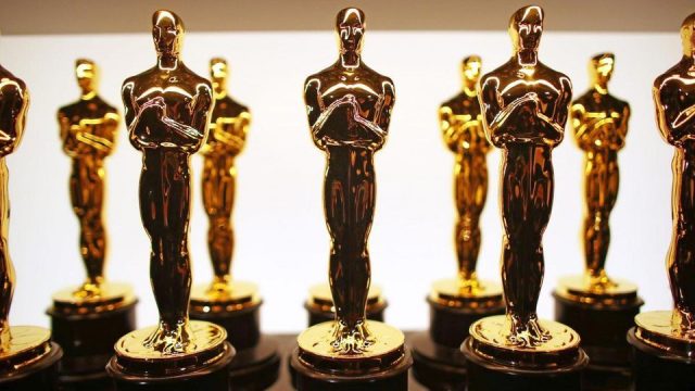 Holistically predicting the major award categories at the Oscars