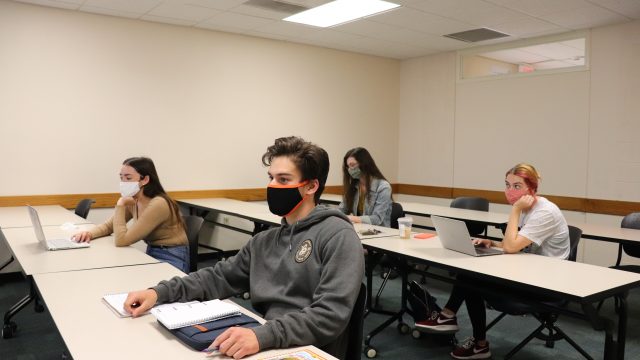 Masks cause difficulties for students who are hard-of-hearing