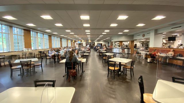 Butler students report issues with dining services amid COVID-19 changes, Bon Appétit addresses student feedback