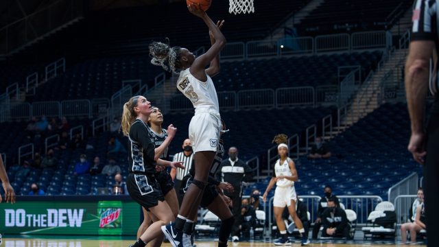 Bulldogs’ defense shuts down Georgetown in first win of the season