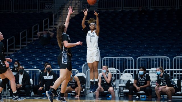 Cold fourth quarter sinks Butler versus St. John’s