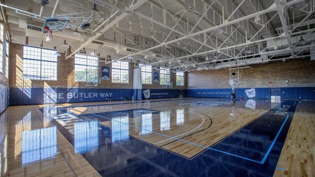 Pharmacy students run COVID-19 vaccine clinic