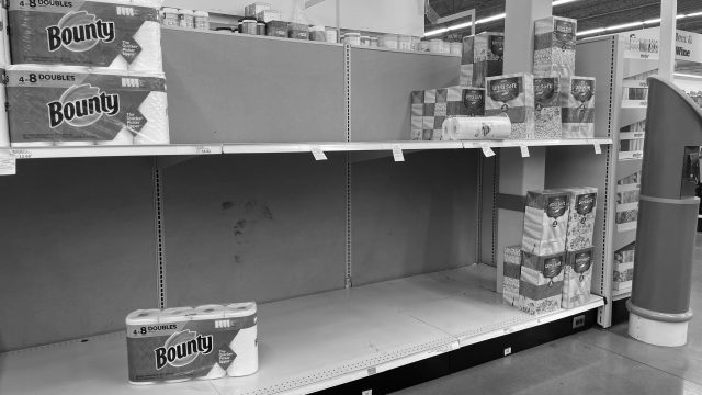 Supply chain crisis causes holiday shopping conundrum