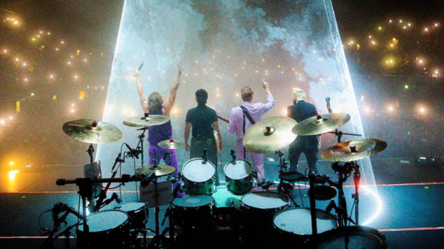 Venture into a desert of memory with “5SOS5:” Album review