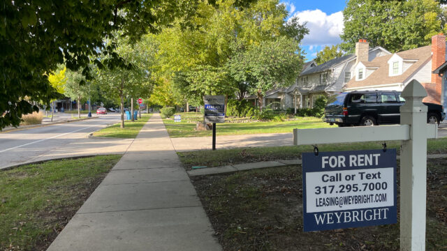 Student perspectives on senior house leasing