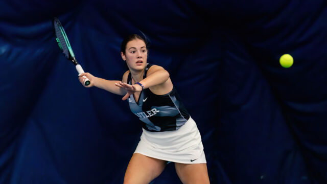 Women’s tennis earns the win over Bowling Green 6-1
