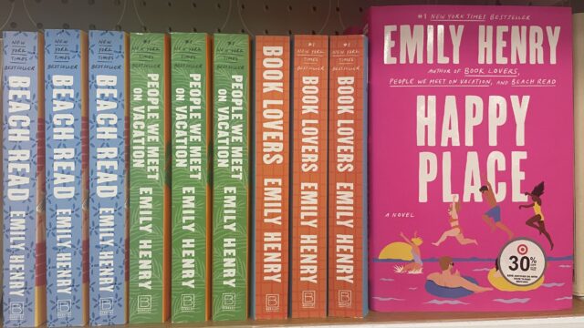 Dawg-Eared: ‘Book Lovers’ adore Emily Henry