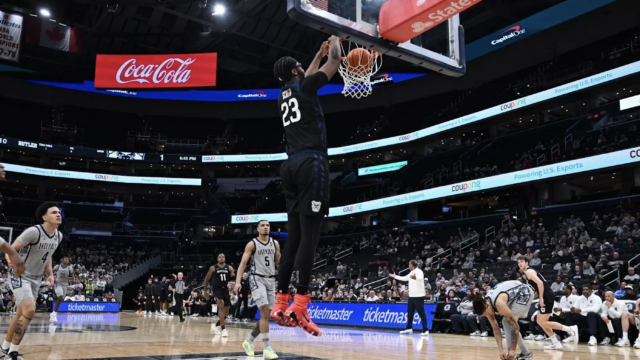 Beyond the box score: Men’s basketball crashes in second half