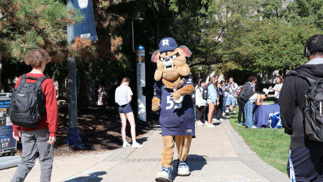 Who let the Dawgs out?