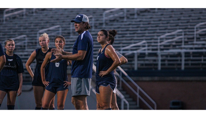 Women’s soccer team preview: Building connections to create success